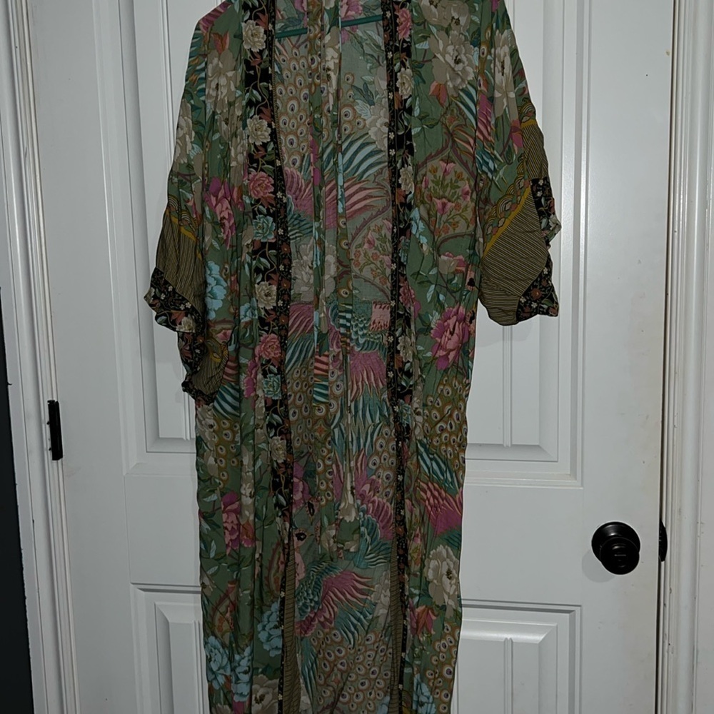 Vici Kimono